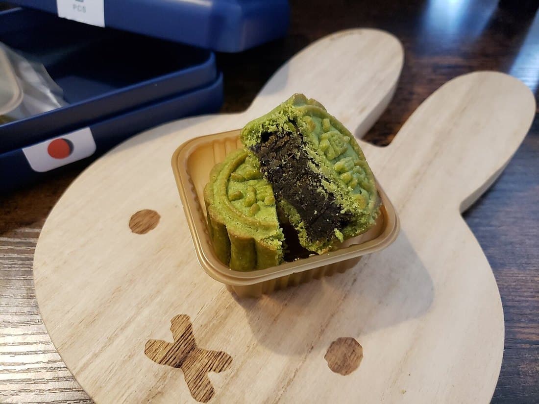 流心奶黃月餅（8個裝，季節限定） 2